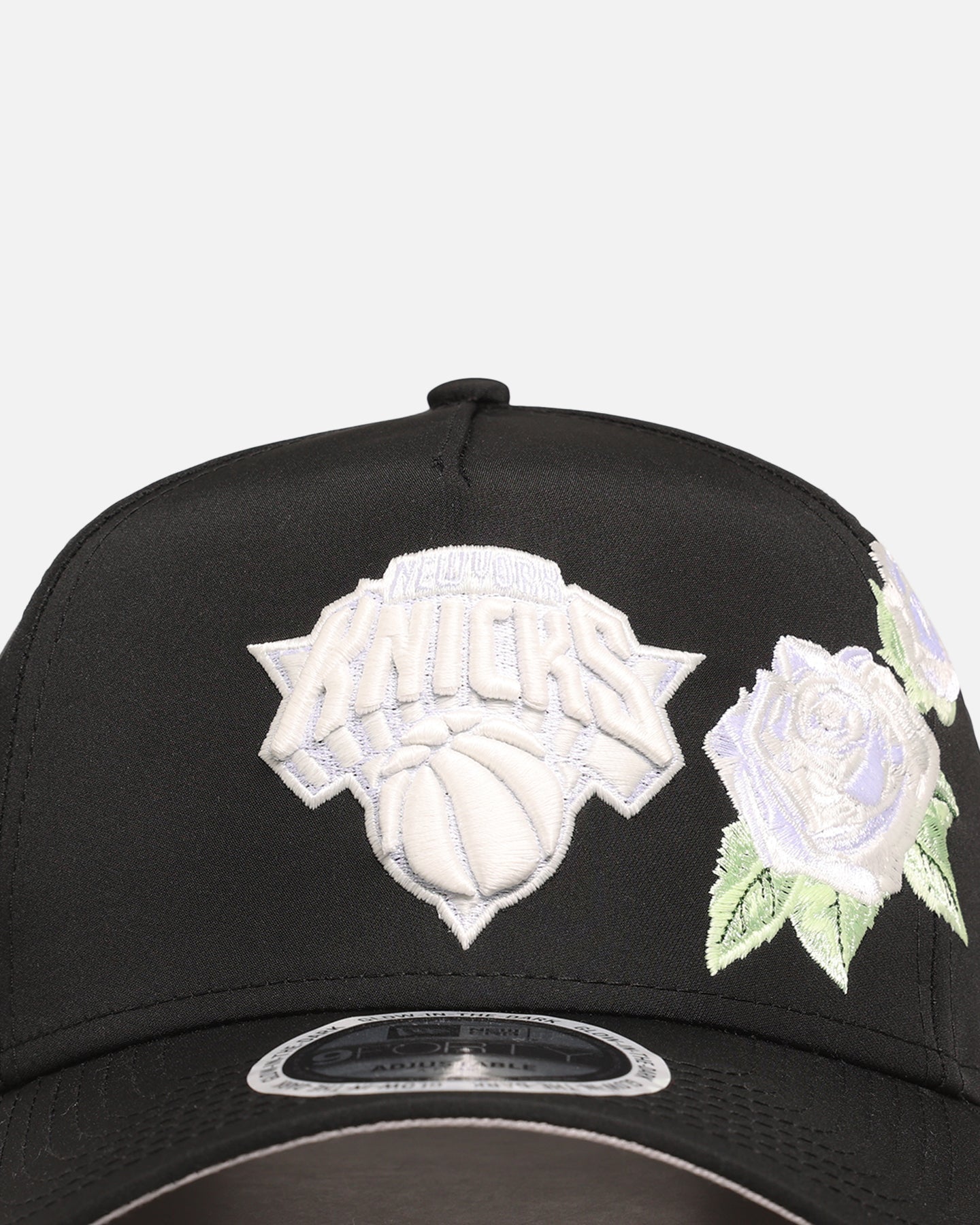 New Era New York Knicks 'Glow Rose' 9FORTY A-Frame Snapback Black