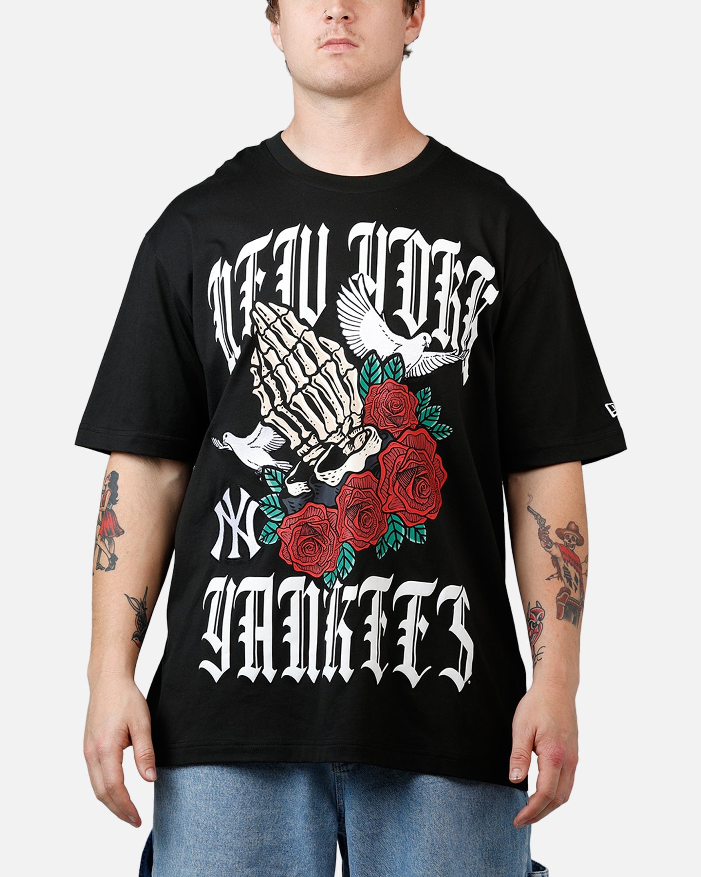 New Era New York Yankees Praying Hands T-Shirt Black