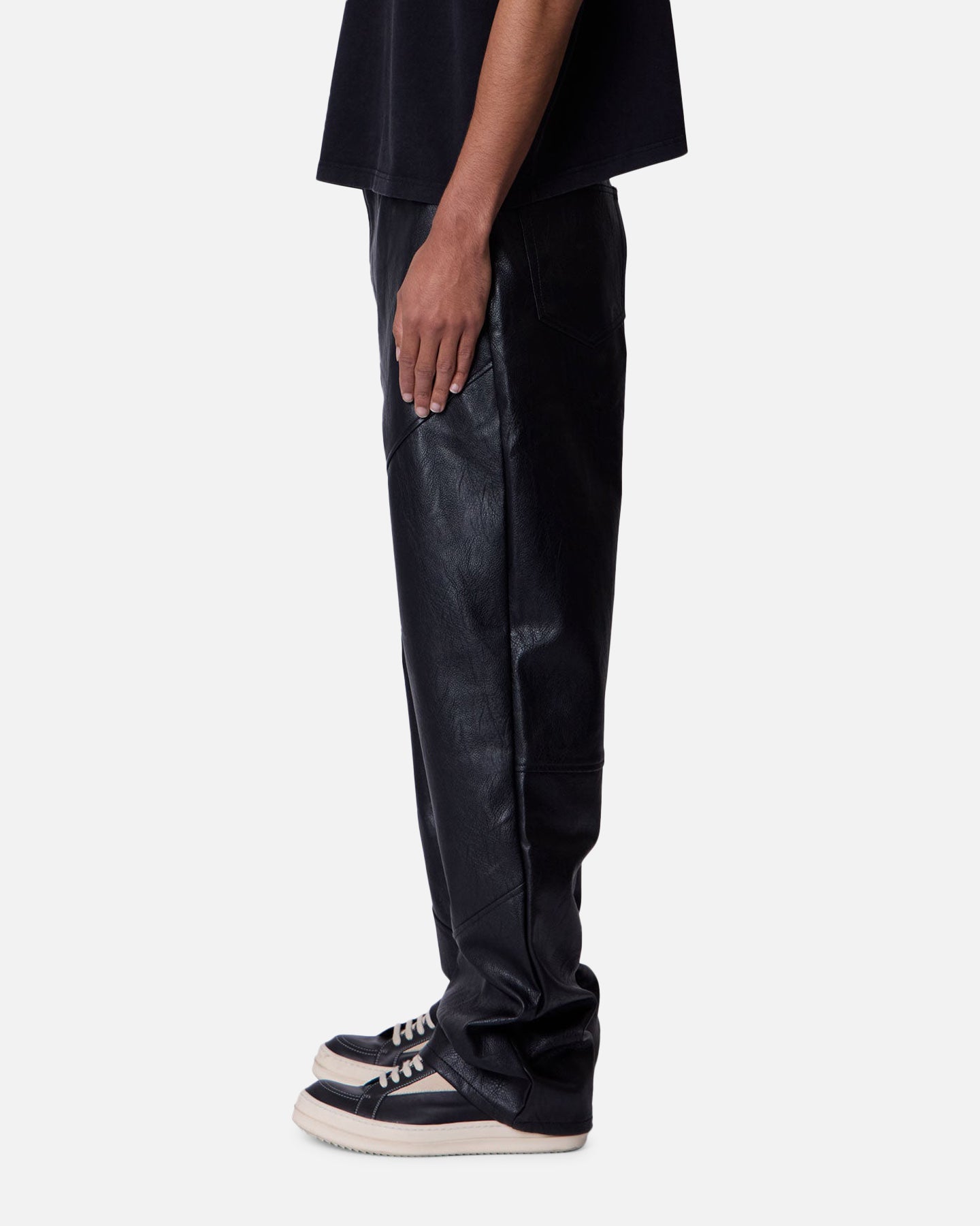 MNML Ultra Baggy Vegan Leather Pants Black