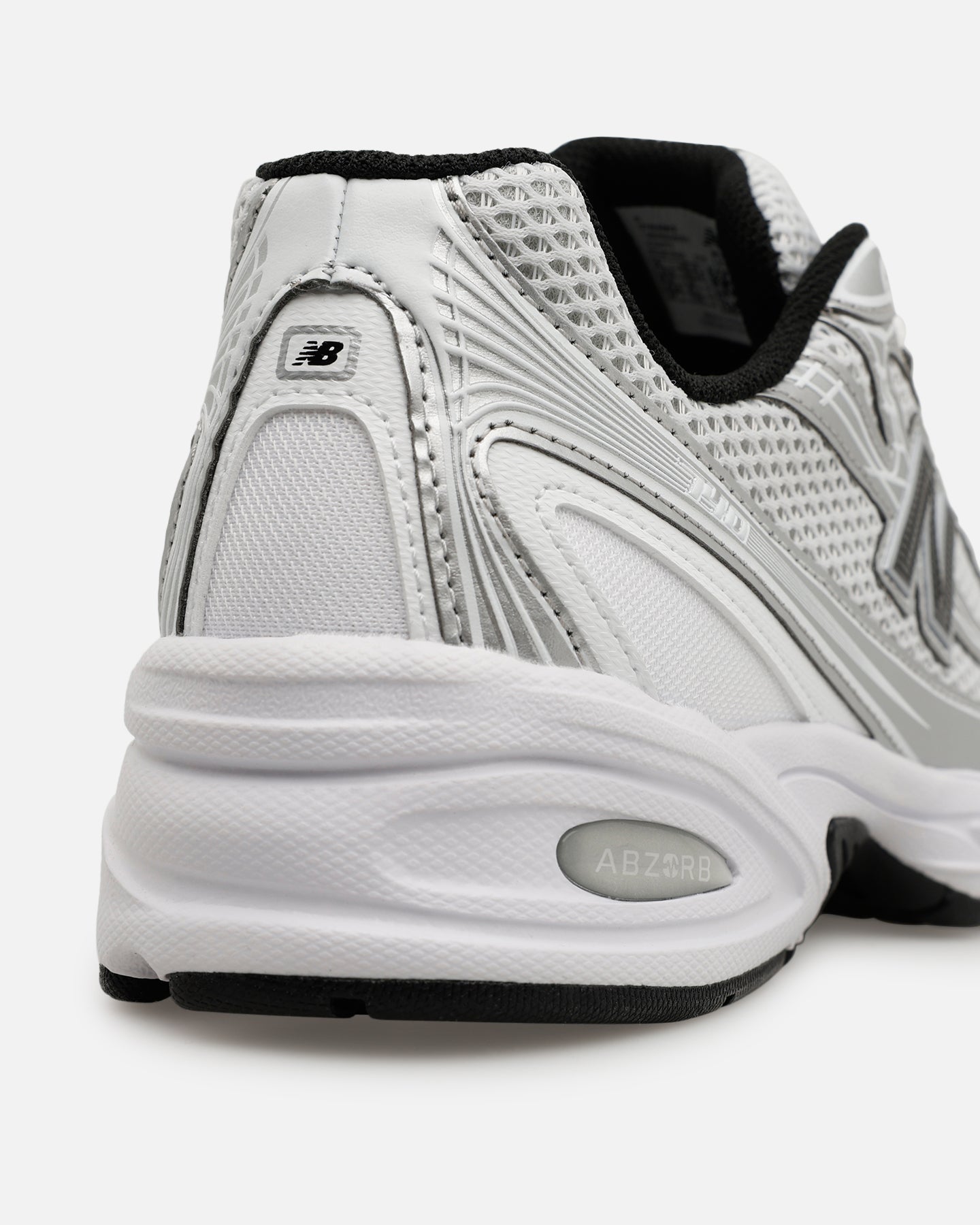 New Balance 740 Silver/Black